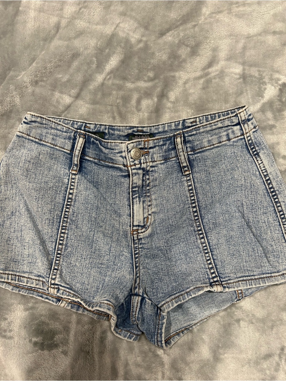Target super high-rise jean short